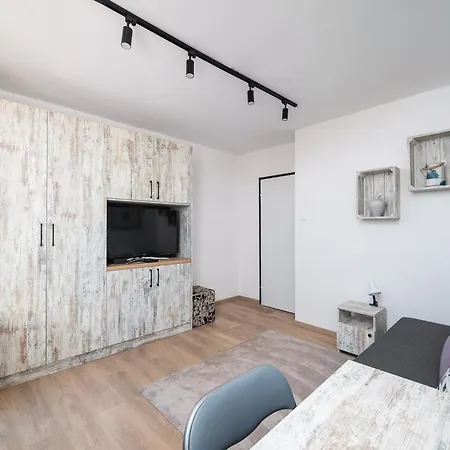 Apartment Metro Ksiecia Janusza Standard *