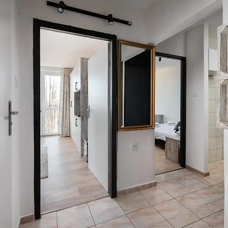 Metro Ksiecia Janusza Standard Apartment Warsaw