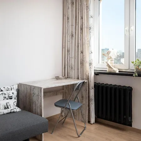Apartment Metro Ksiecia Janusza Standard